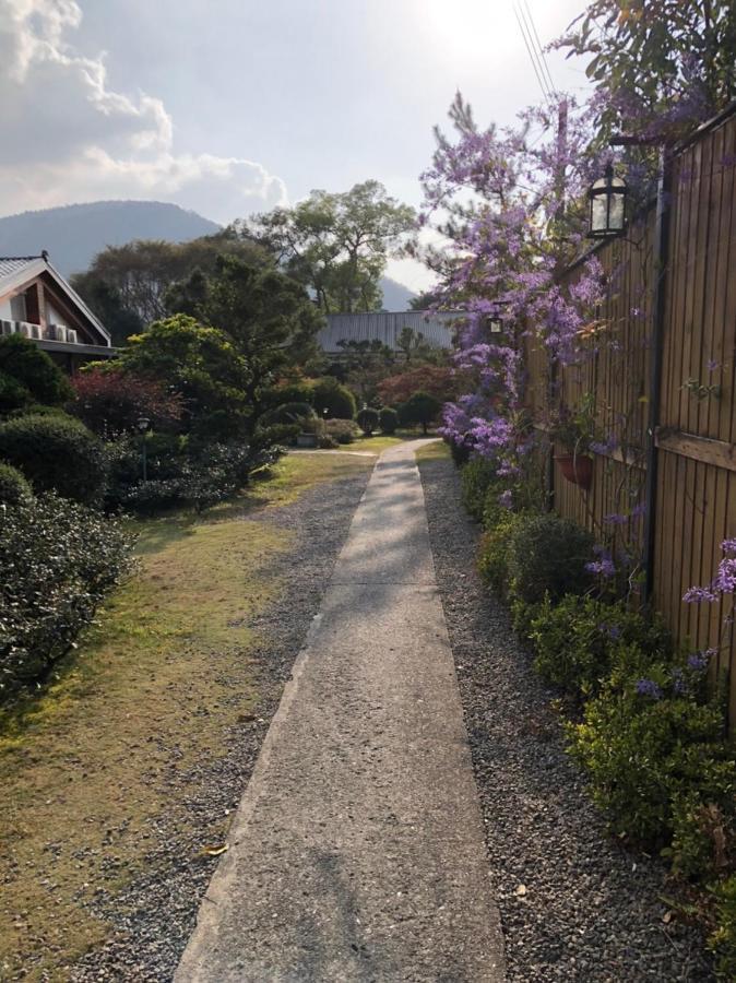 Flying Villa Nantou Exterior foto