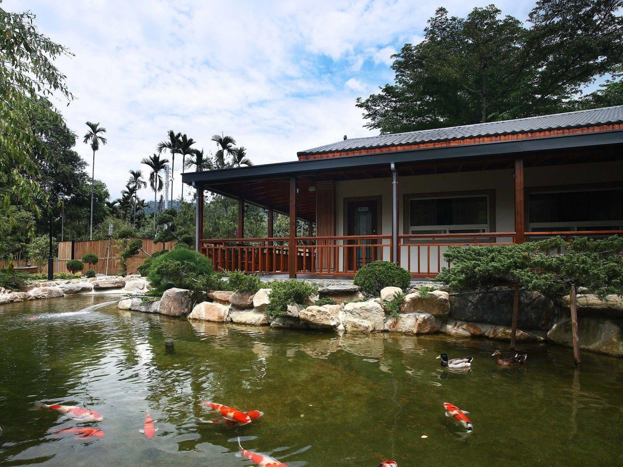 Flying Villa Nantou Exterior foto
